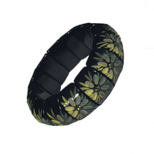 Load image into Gallery viewer, Bouquet